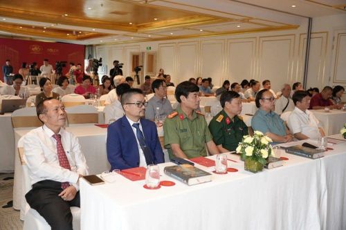 Thúc đẩy văn hóa đọc trong các tầng lớp nhân dân qua 'Đến với con đường tương lai'