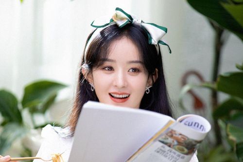 Con trai của Triệu Lệ Dĩnh: 6 tuổi đã là thiếu gia, vẻ ngoài giống hệt mẹ