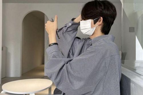 Lương 10 triệu ở Hà Nội, tiêu thế nào để vẫn có tiền tiết kiệm và mua vàng hàng tháng?