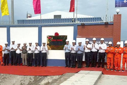 Gắn biển 2 công trình trọng điểm 110kV