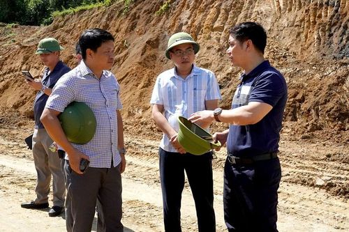 Xã Chiềng Ken triển khai Chiến dịch 45 ngày đêm giải phóng mặt bằng tuyến đường tỉnh 151B