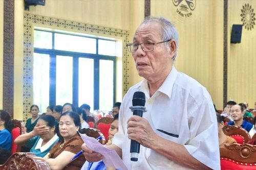 Xã Mậu A tổ chức đối thoại với bí thư chi bộ, trưởng thôn và người có uy tín trong cộng đồng