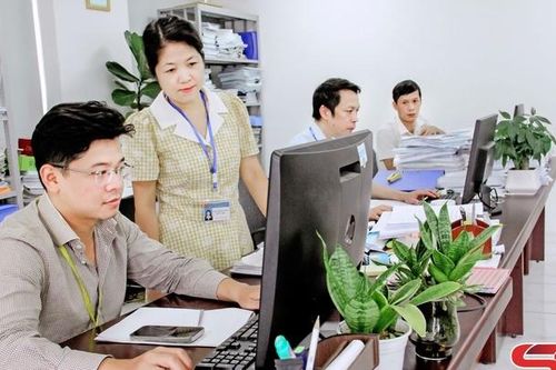 Lãnh đạo điều hành tài chính, ngân sách, kế hoạch và đầu tư