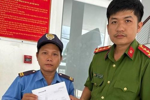 Anh bảo vệ nhờ công an hướng dẫn trả 170 triệu đồng 'đi lạc' vào tài khoản