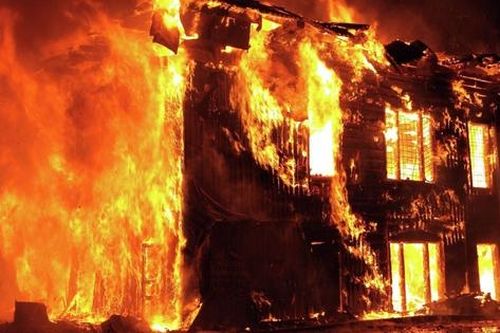 Cháy lớn tại trung tâm thương mại Iraq khiến ít nhất 60 người thiệt mạng