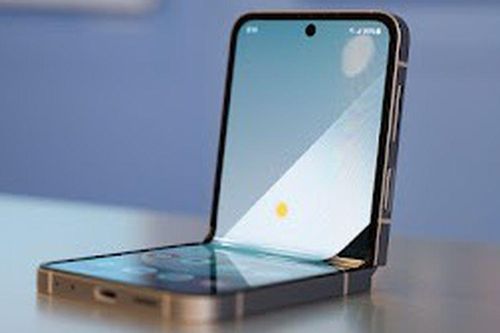 Tính năng chăm sóc sức khỏe và kết nối thiết bị đeo trên Z Fold 7 và Z Flip 7