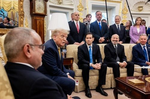 Tổng thống Trump ra tín hiệu ngừng đàm phán thuế quan với Nhật