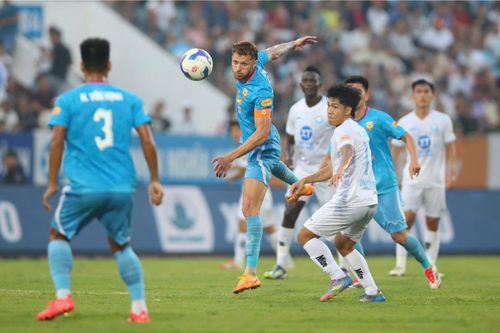Các CLB V-League bắt đầu chuẩn bị cho mùa giải mới