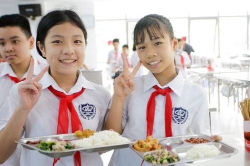 Hà Nội sẽ hỗ trợ bữa ăn miễn phí đối với các cấp học