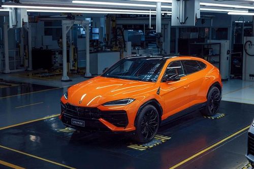 Lamborghini Urus mới trang bị động cơ PHEV thay vì thuần điện