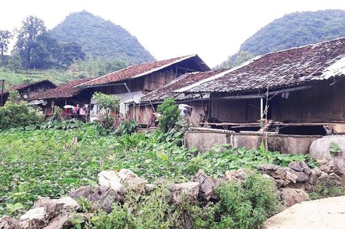 Phát triển du lịch bền vững gắn với bảo tồn, phát huy các giá trị văn hóa dân gian