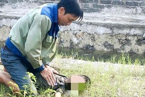Bác sĩ cứu sống bé trai 4 tuổi bị đuối nước