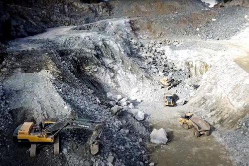 Châu Phi, hy vọng 'đổi đời' đặt vào những vỉa quặng