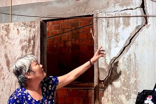 Nứt nhà do thi công cao tốc Bắc - Nam: Người dân mong sớm được bồi thường