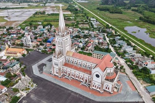 Chiêm ngưỡng nhà thờ lớn nhất Việt Nam