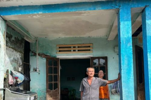 Nhà dân nứt gãy do thi công dự án cao tốc Hòa Liên-Túy Loan