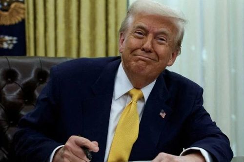 Nguyên nhân Nhà Trắng xác nhận tổng thống Trump suy tĩnh mạch