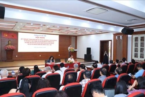 Xây dựng văn kiện Đại hội Đảng bộ thành phố Hà Nội đúng tầm Thủ đô