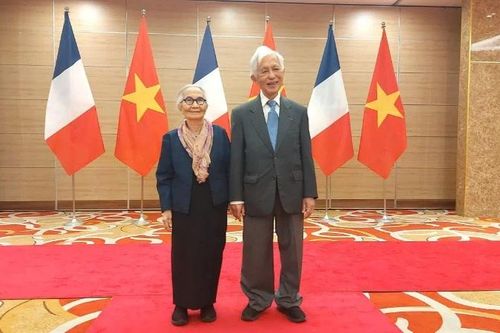Giáo sư Trần Thanh Vân và Giáo sư Lê Kim Ngọc – niềm tự hào của cộng đồng người Việt ở nước ngoài