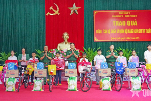 Ươm mầm xanh, xây 'vành đai lòng dân' nơi biên giới