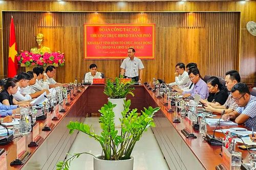 Xã Hồ Tràm (TPHCM) giải quyết nhanh chóng các thủ tục hành chính cho người dân