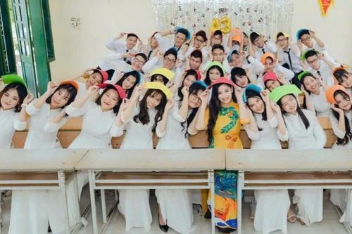 Cú lội ngược dòng 'mưa' điểm 9 Văn của cô trò trường làng