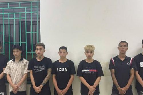 Bắt tạm giam 7 đối tượng gây rối trật tự công cộng