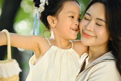 Mẹ bé Bống – hiện tượng TikTok triệu view chia sẻ cách dạy con qua sách