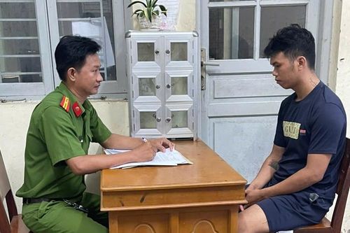 Khởi tố đối tượng dùng thanh sắt đánh người phụ nữ ngất xỉu, cướp tài sản