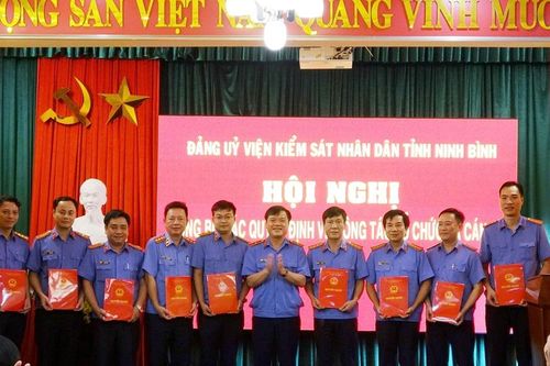 VKSND tỉnh Ninh Bình công bố thành lập các Chi bộ trực thuộc VKSND tỉnh