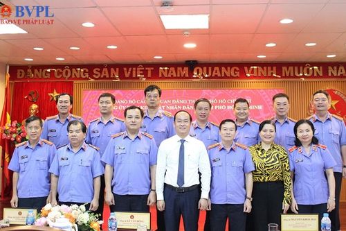 Công bố quyết định thành lập Đảng bộ VKSND TP Hồ Chí Minh