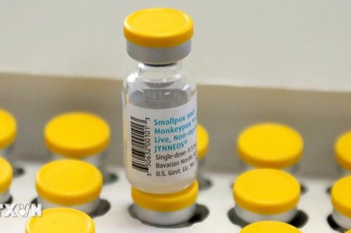 Gần 800.000 liều vaccine đậu mùa khỉ Mỹ hứa dành cho châu Phi sắp hết hạn