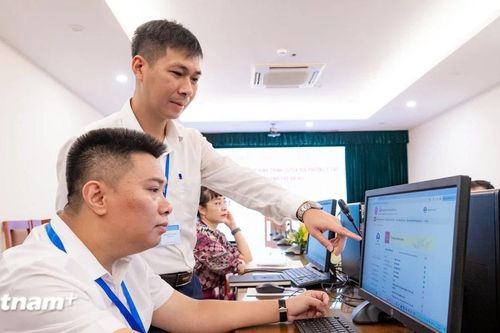 Bộ Nội vụ yêu cầu cập nhật Cơ sở dữ liệu Quốc gia về cán bộ công chức, viên chức