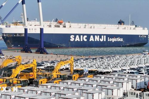 Kinh tế Trung Quốc đang đối mặt với 'tình hình rất nghiêm trọng và phức tạp'