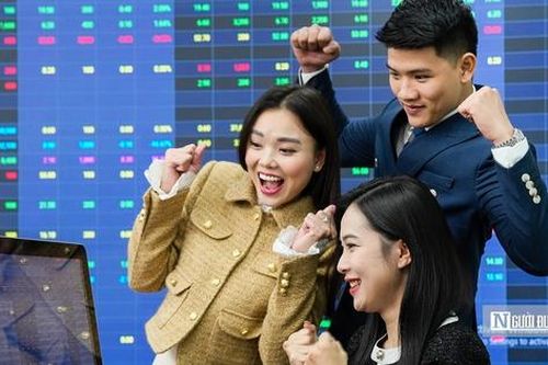 Chứng khoán có thể vượt đỉnh ngay cuối tháng 7, đầu tháng 8