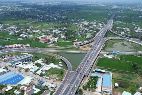 Không khí tất bật trên đại công trường nút giao nghìn tỷ tại Tây Ninh