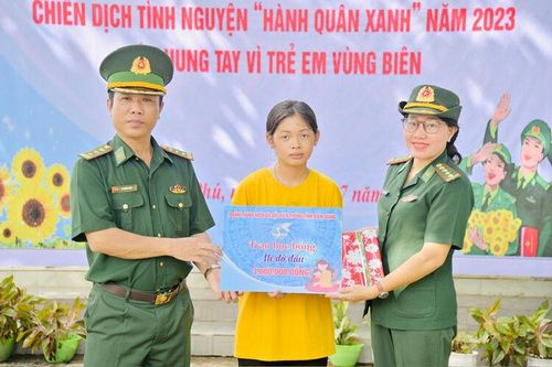 Tấm lòng của chị Ngân