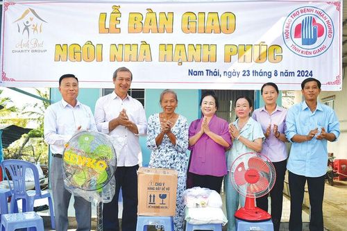 Làm thiện nguyện không lương