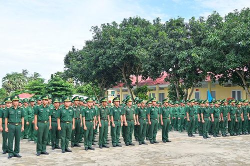 Bộ đội Biên phòng An Giang bế mạc huấn luyện chiến sĩ mới năm 2025