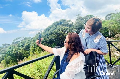 Đa dạng hóa sản phẩm, nâng tầm du lịch Khánh Hòa