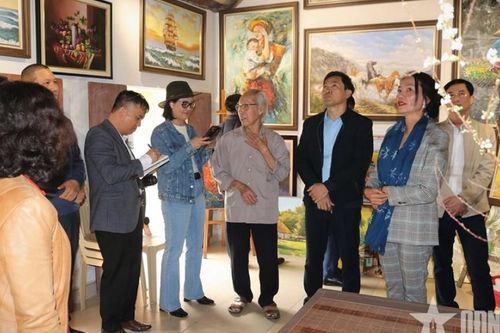 Du lịch sinh thái từ bản sắc làng quê