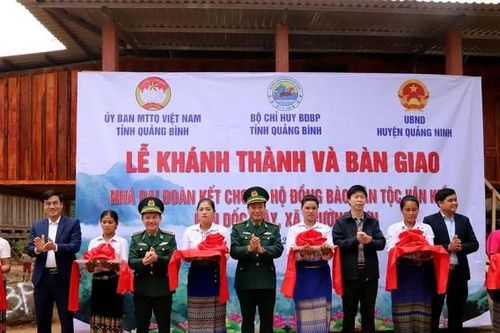 Chung tay đẩy nhanh tiến độ xóa nhà tạm, nhà dột nát