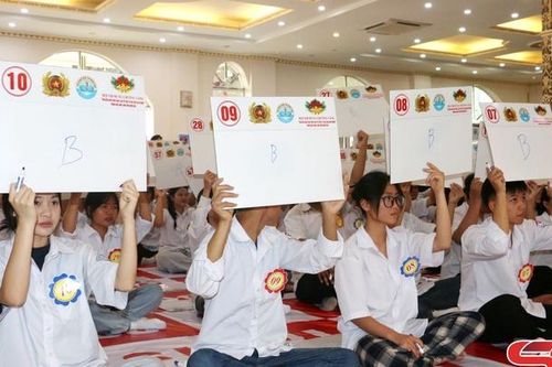 Hội thi 'Rung chuông vàng' tìm hiểu kiến thức pháp luật về trật tự an toàn giao thông