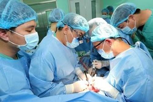 Đẩy mạnh chuyển đổi số, nâng cao chất lượng khám chữa bệnh