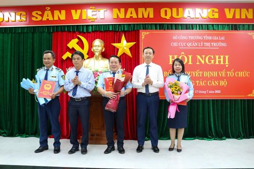 Chi cục QLTT tỉnh Gia Lai công bố nhân sự sau sáp nhập