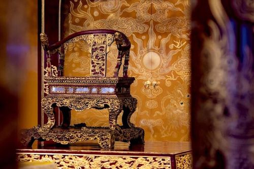 Phục chế bảo vật 'Ngai vua triều Nguyễn' bị phá hoại: Bộ VHTT&DL chỉ đạo gì?