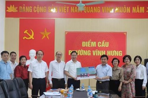 Báo Hànôịmới phối hợp tuyên truyền Đại hội Đảng bộ các phường Lĩnh Nam, Vĩnh Hưng, Hoàng Mai, Định Công
