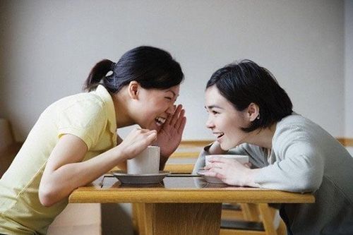 3 kiểu 'lỡ miệng' của cha mẹ EQ thấp khiến con cái gặp họa