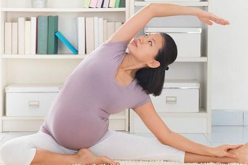 5 trường hợp cần đặc biệt thận trọng khi tập yoga