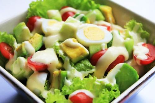 Cách làm nước sốt từ quả bơ giúp ngon miệng mà không nạp nhiều calo
